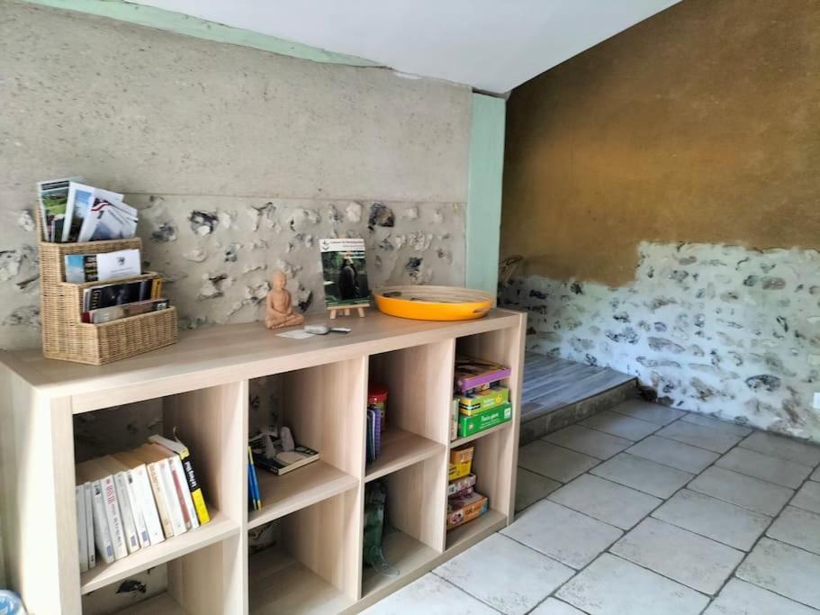 Charmante Maisonnette En Pierre Écardenville-sur-Eure Dış mekan fotoğraf