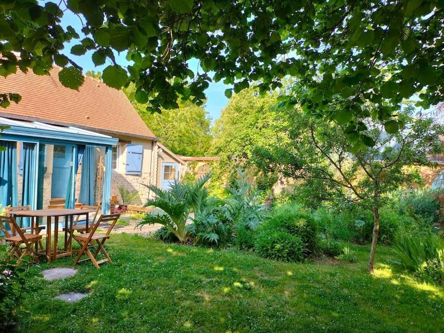 Charmante Maisonnette En Pierre Écardenville-sur-Eure Dış mekan fotoğraf